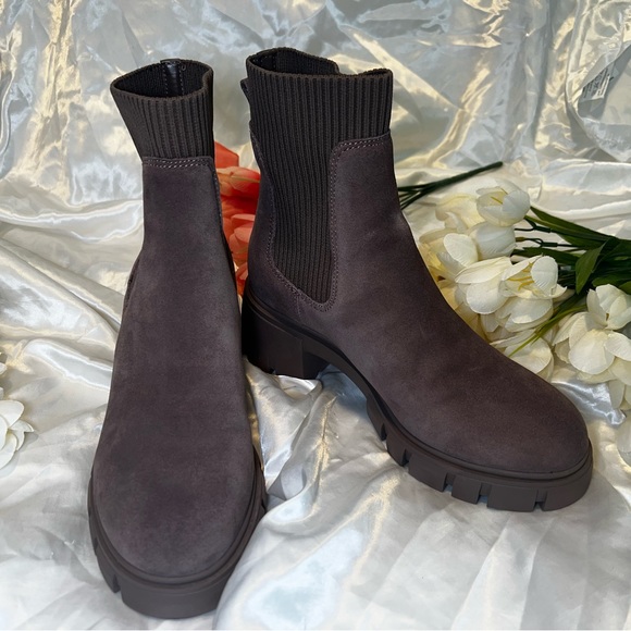 STEVE MADDEN - Hutch Taupe Suede - Picture 2 of 3